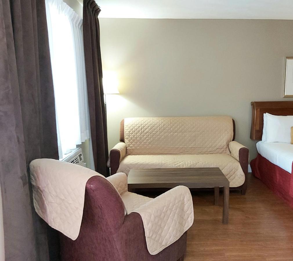 Seely'S Motel Shediac Exteriör bild